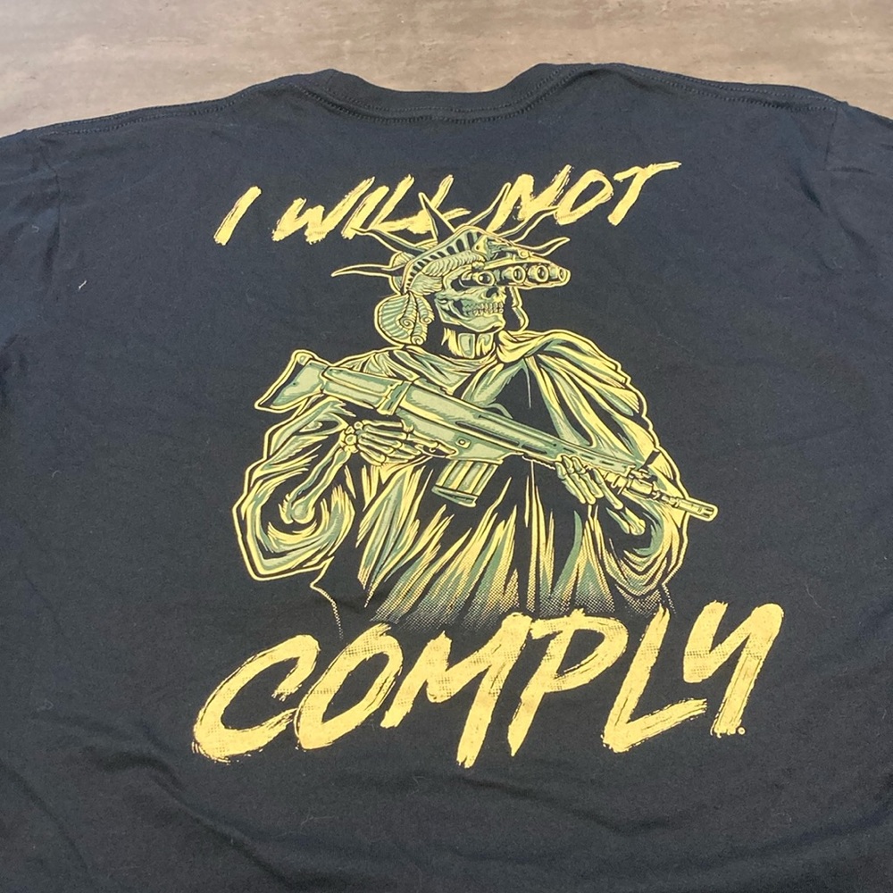 Mens t shirt